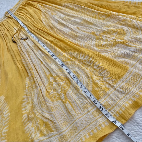 Philosophy Skirt Size Large - Picture 9 of 13
